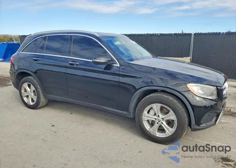2018 Mercedes-Benz Glc 300 from USA, damaged, VIN WDC0G4JB8JV062036